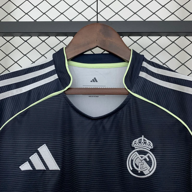 Real Madrid Alternativa 2025/2026 - Image 5