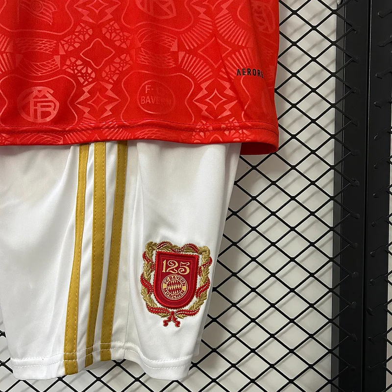 Kit Bayern Munique Principal Criança Edição 125 anos - Image 6