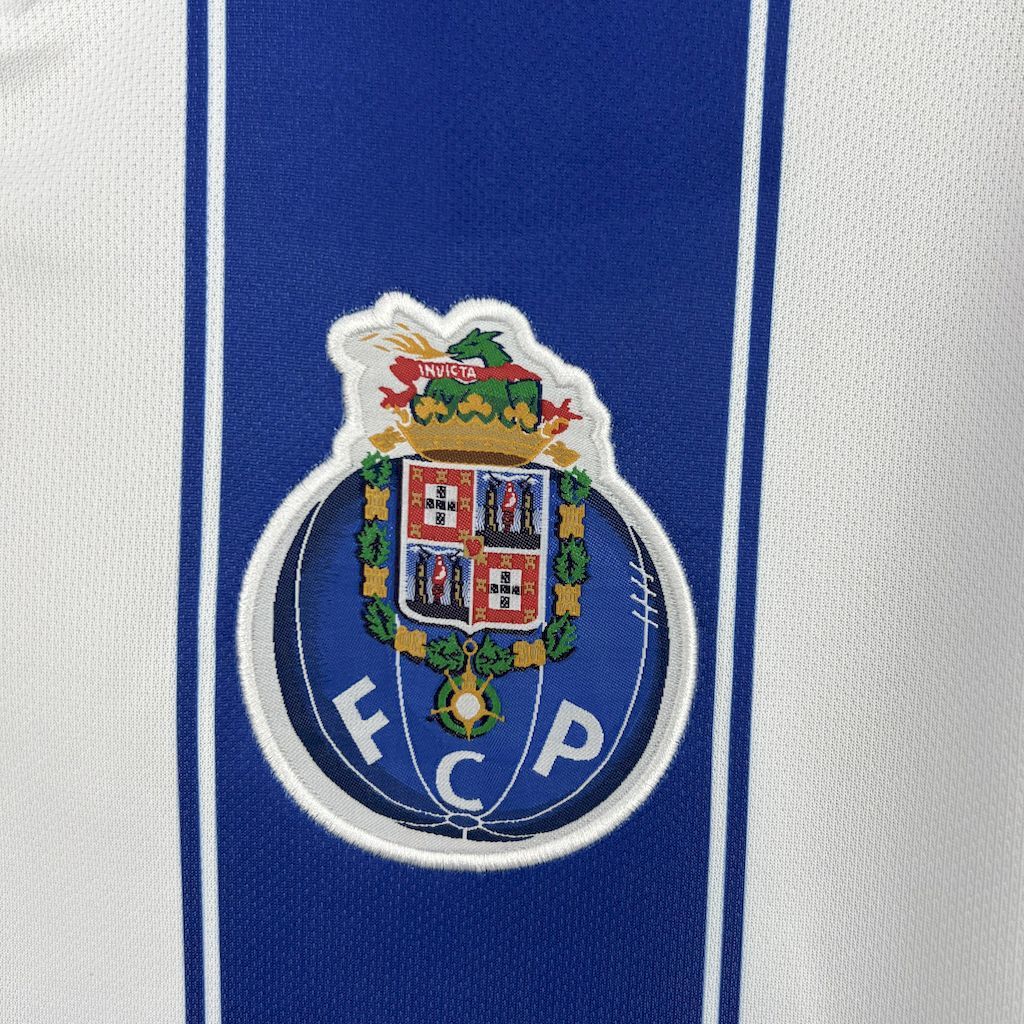 FC Porto | Camisola principal Retro 2003-2004 - Image 3